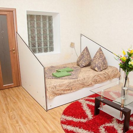 Zaporizhia Semi-Luxury Apartment On Zhukovskogo Street 57 מראה חיצוני תמונה