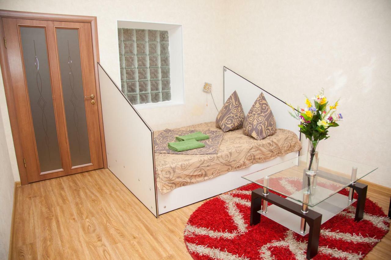 Zaporizhia Semi-Luxury Apartment On Zhukovskogo Street 57 מראה חיצוני תמונה